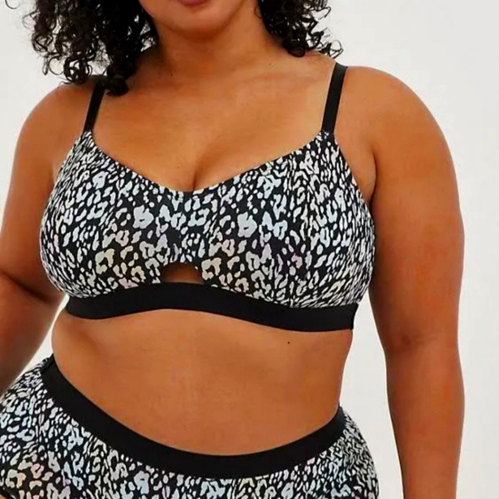NWOT Keyhole Bralette Leopard Print